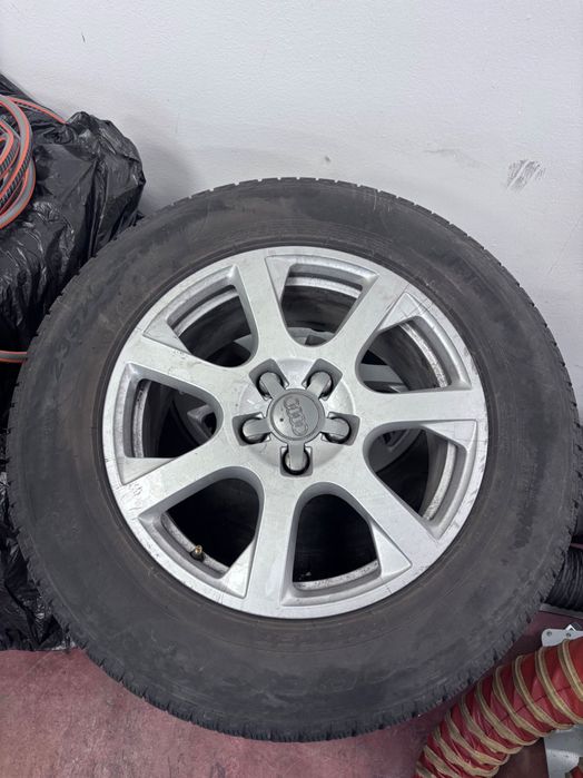 Ауди Q5 джанти със зимни гуми