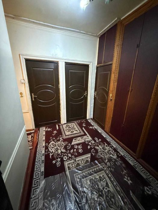 Uy Sotiladi 78kv metr