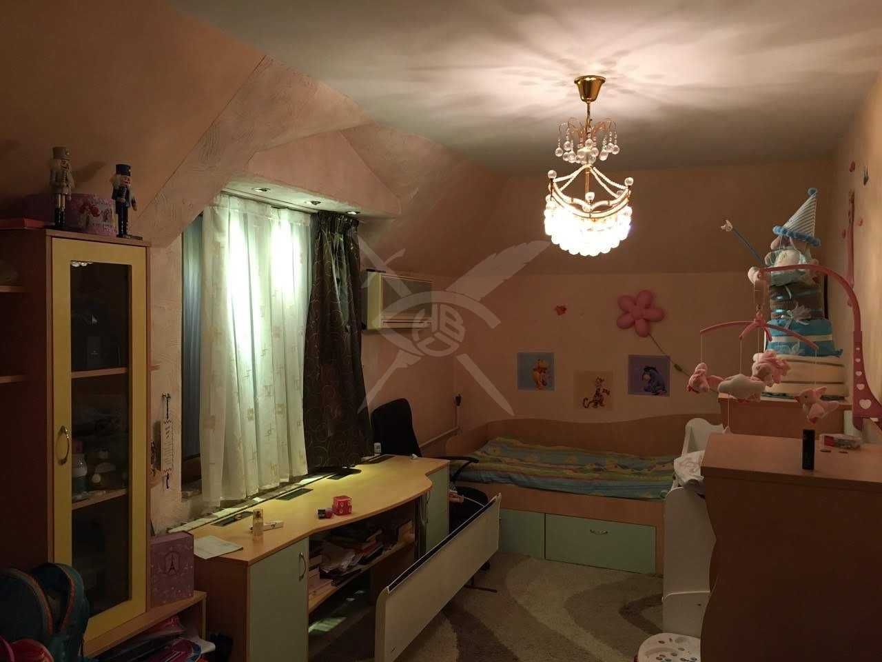 Продава се Мезонет в Пловдив, Кършияка - 220 кв.м за 1364 €/кв.м - Снимка #1