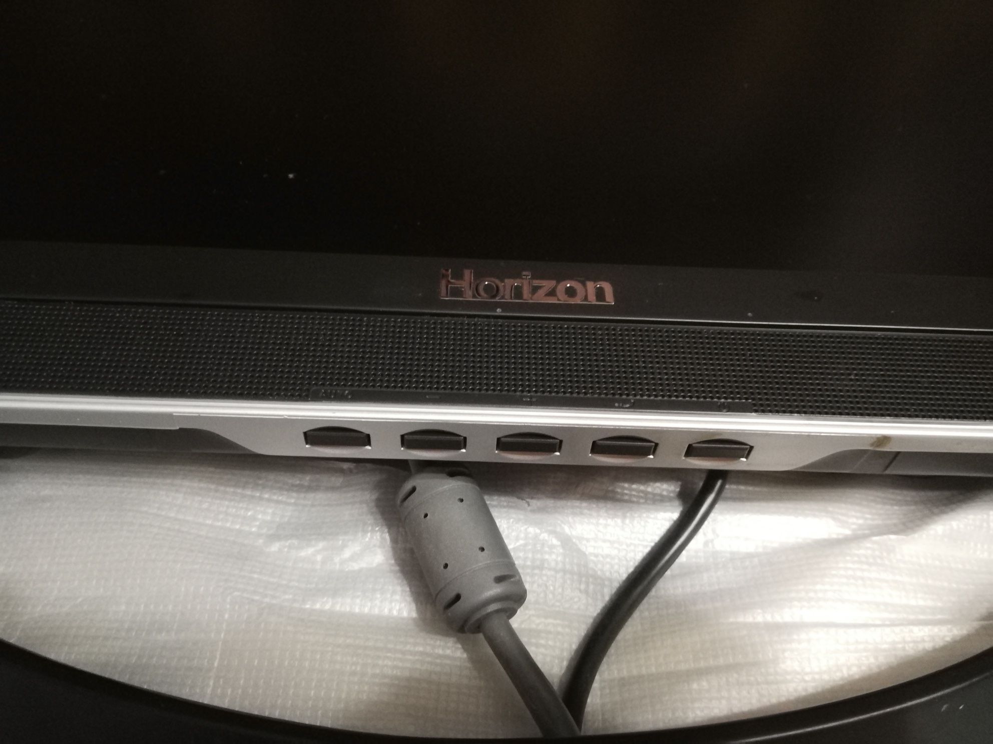 Monitor 22 inch model Horizon 2206 SW