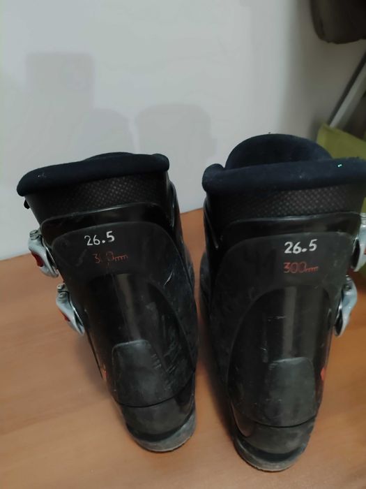 Ски обувки два чифта, за юноши. Бели  Черни .