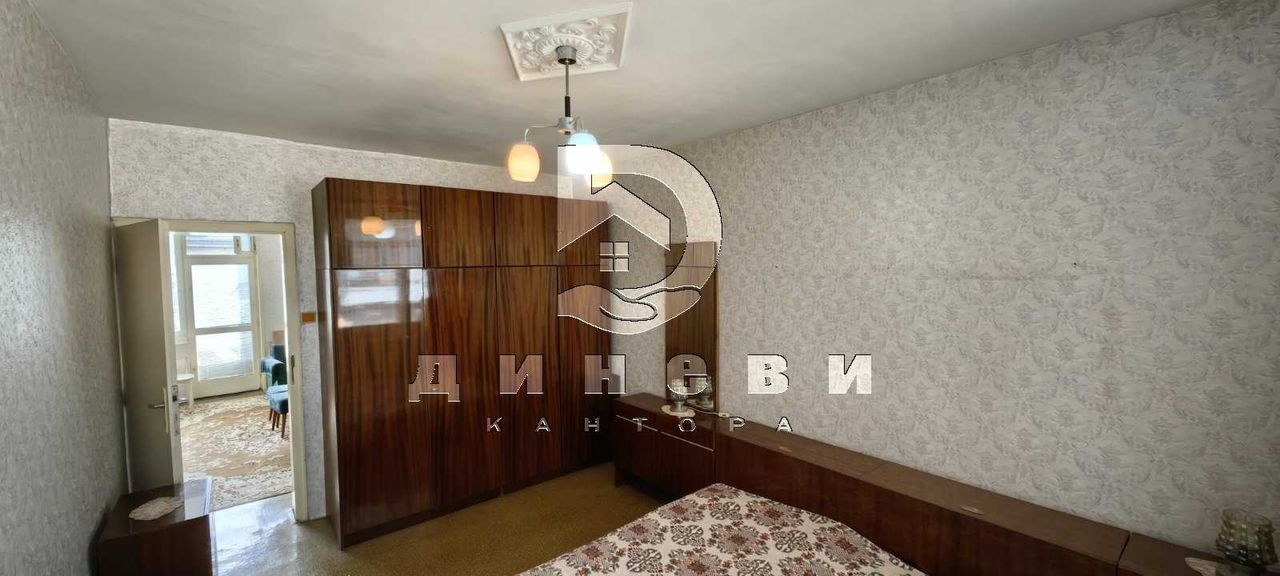 Продава се Тристаен апартамент в Стара Загора, Център - 83 кв.м за 1007 €/кв.м - Снимка #4