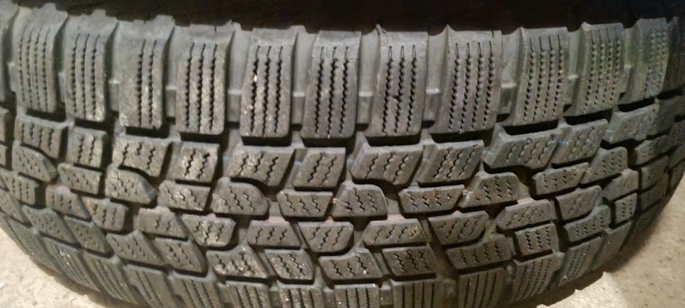 Roti cauciucuri iarnă complete  gama VAG 195 65 R15 Skoda
