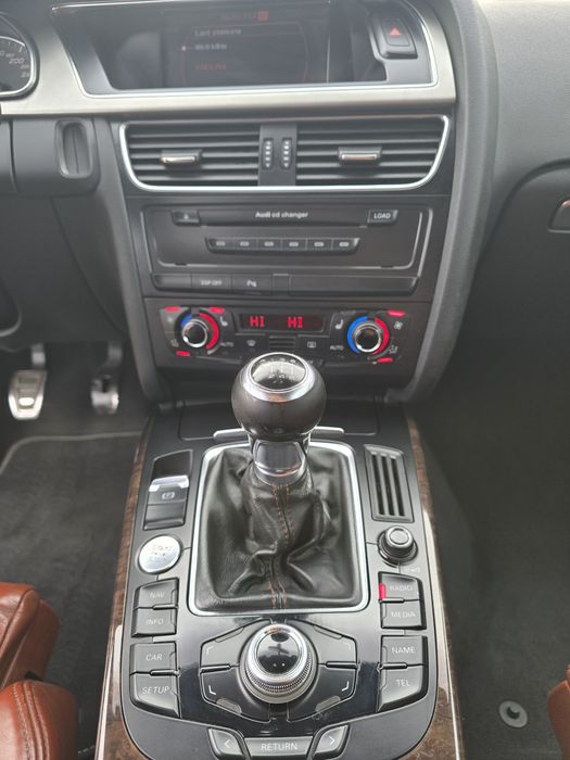 Audi S5 4.2 benzina V8