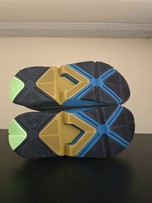 Mаратонки Nike GO FlyEase 'Black Lime Glow'