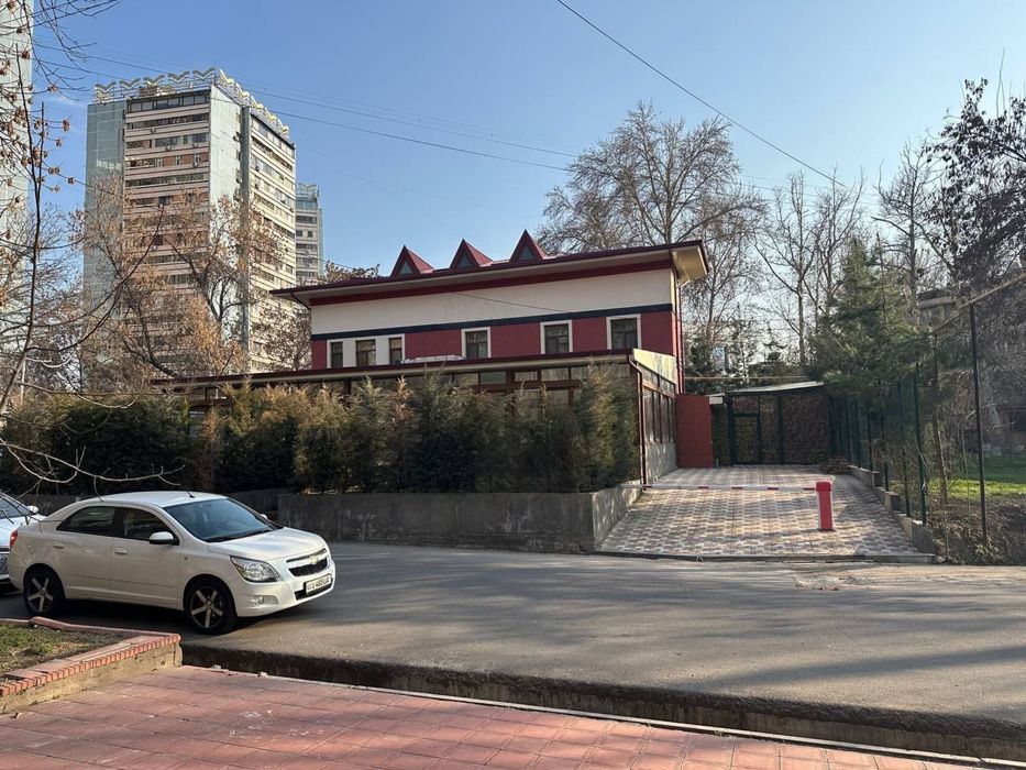 Продается комерческое помещение на ц2 , 600 кв.м
