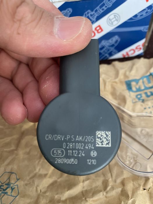 Клапан високо налягане,чисто нов БОШ