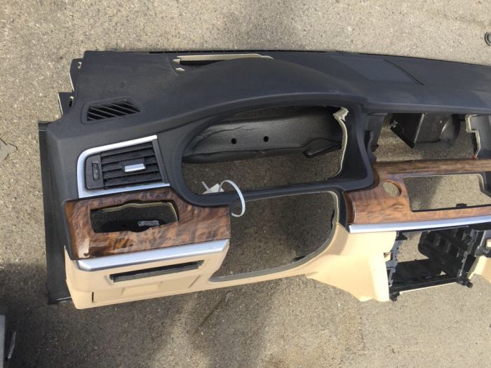 Plansa bord bmw gt 07