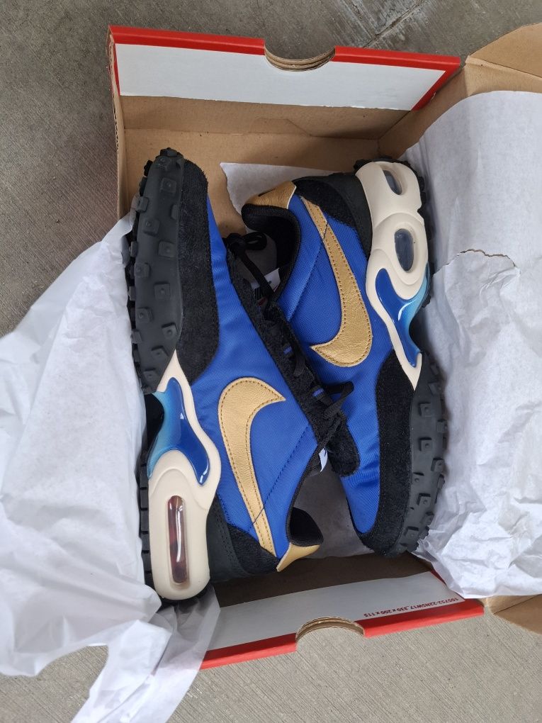 NIKE Air Max Waffle SP