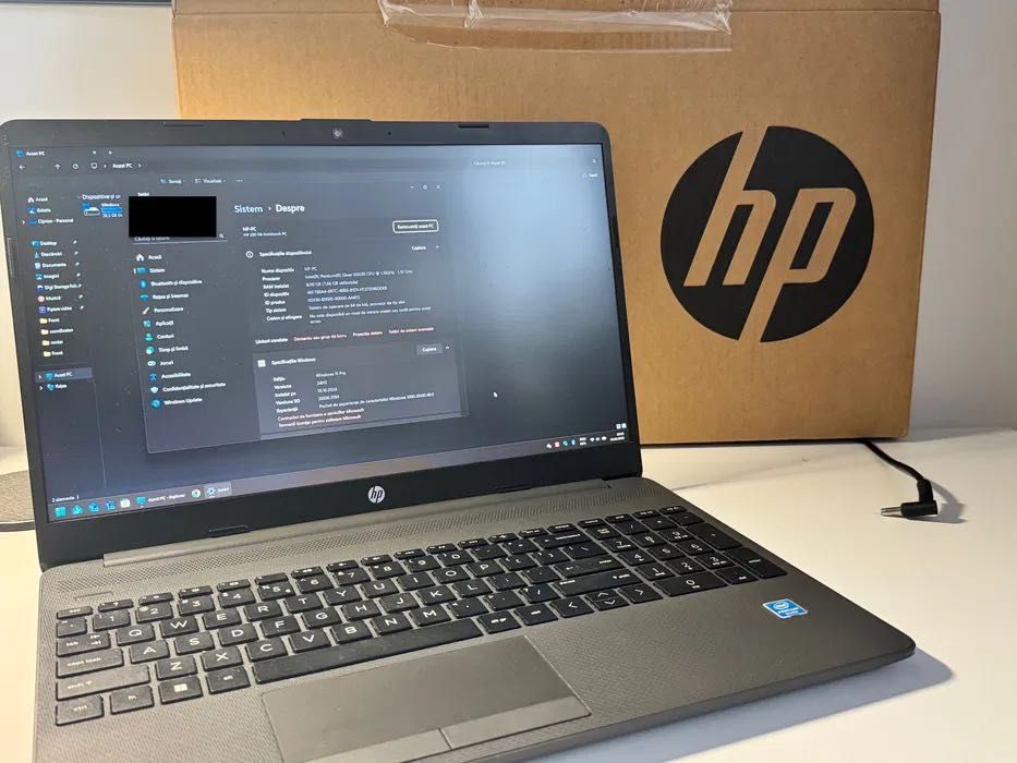 HP Laptop + Geanta