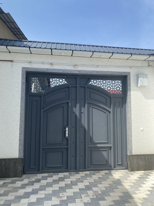 Срочна 4 хонали 2,5 сотихга курилган таййор янги уй сотилади.