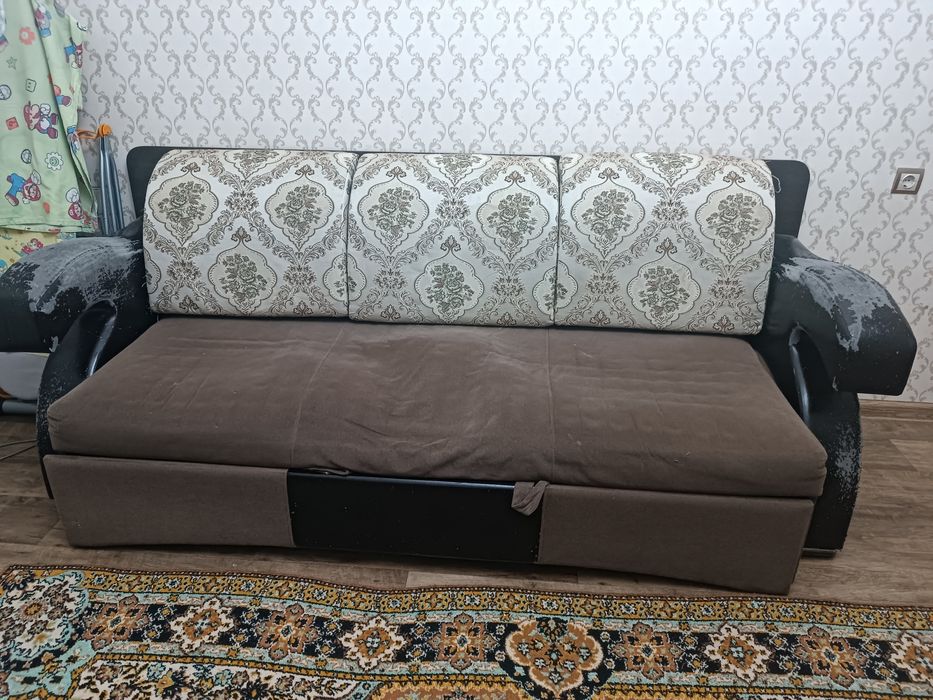 Диван трансформер (стол+диван)