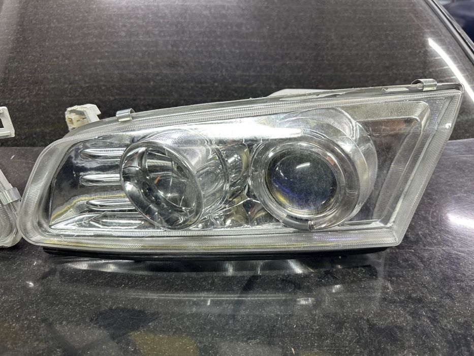 Линзованные Фары  на  toyota camry 20