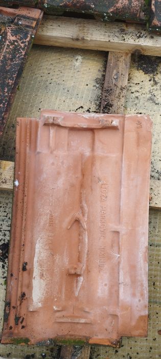 Vînd tiglă bună și ieftină arad