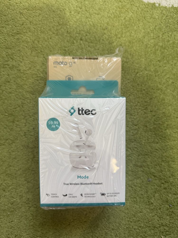 Чисто нов телефон Motorola moto g35 +подарък слушалки