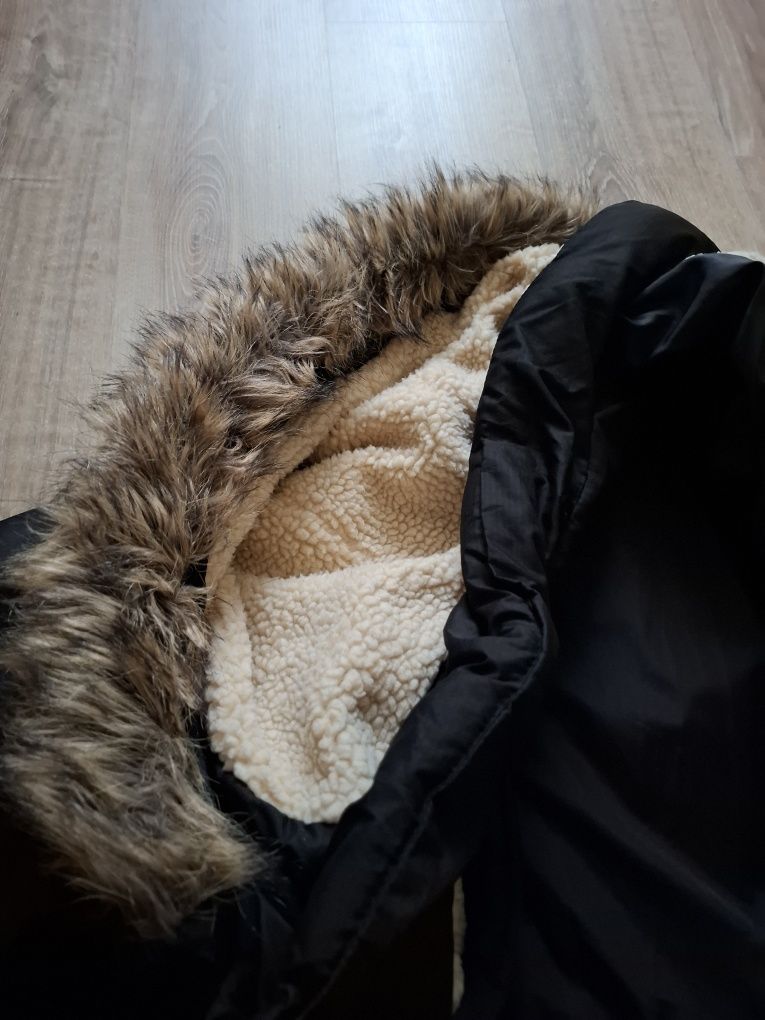 Мъжко зимно яке Pull & Bear
