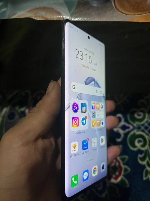 Honor 70 5G xotira 128ga 8+2