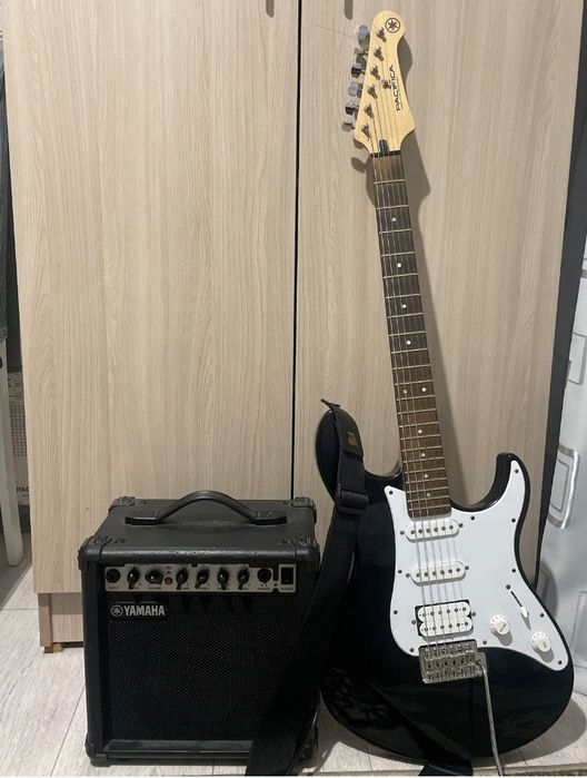 Электрогитара YAMAHA Pacifica 012