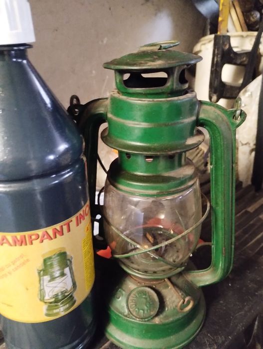 Vând lămpaș  235 cu ulei lampant