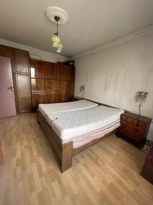 Тристаен,за продажба , ж.к. Надежда 3