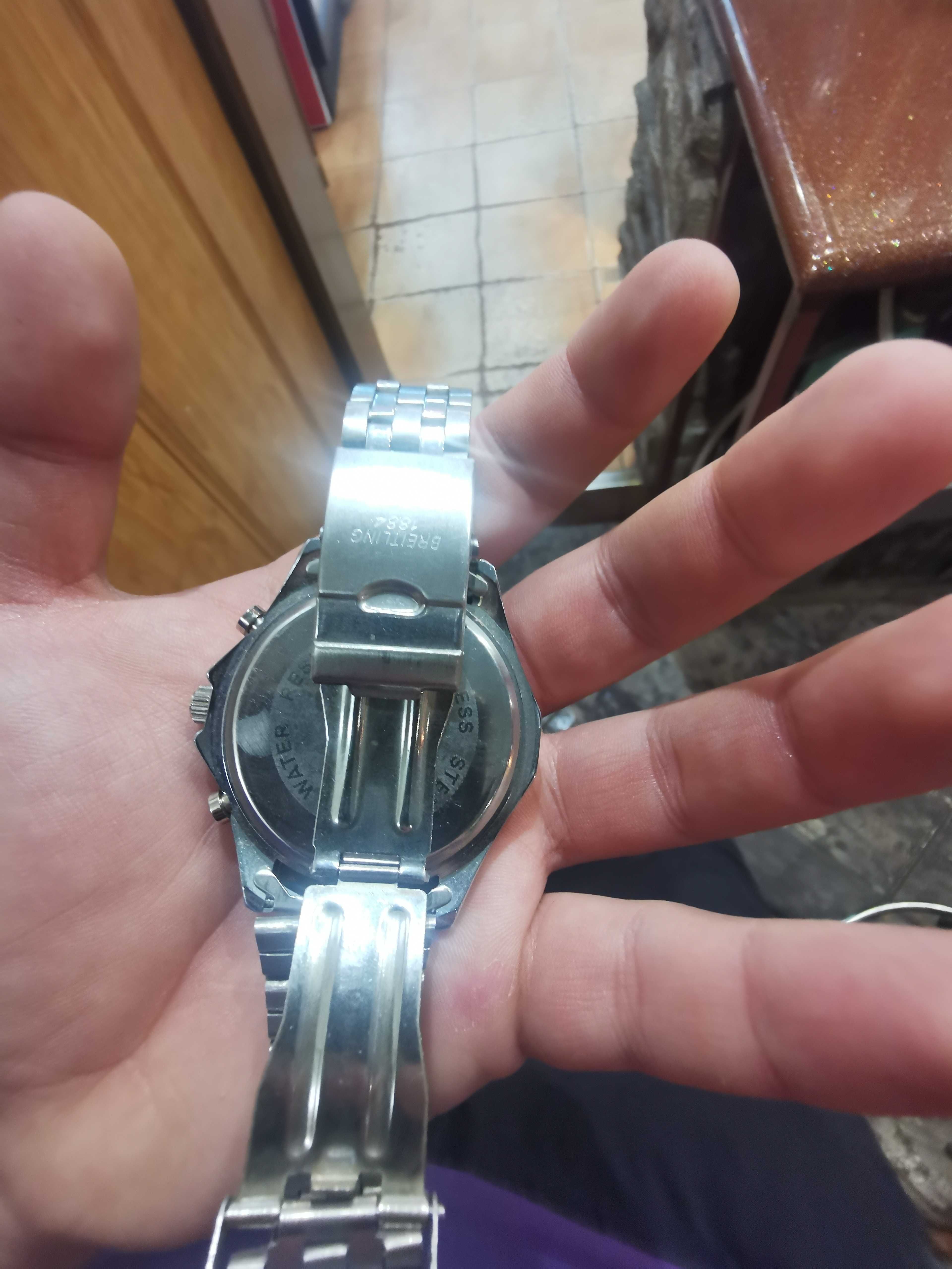 Часовник Breitling
