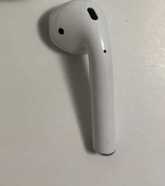 Casca stanga  Apple AirPods 1 (bateria f slaba)