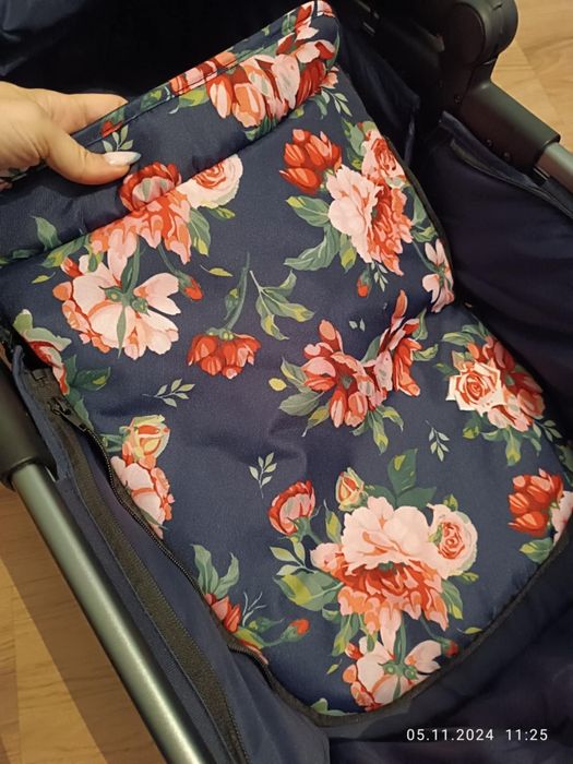 Детска количка, столче за кола