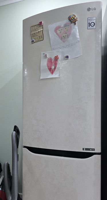 Холодильник LG. С технологией No Frost.