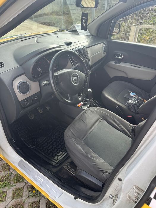 Дачия Лоджи дава се под нем