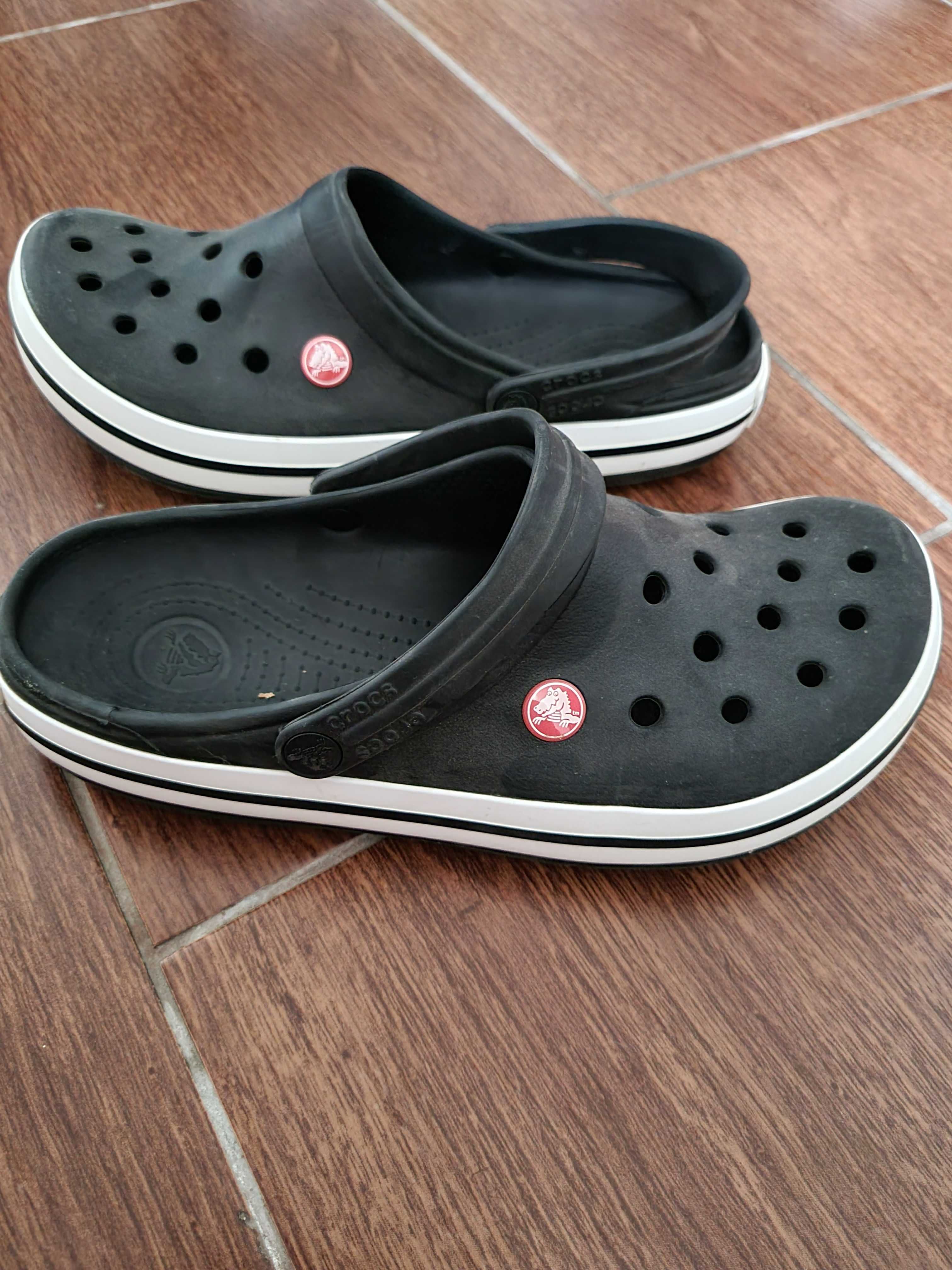 Crocs negrii pentru dama