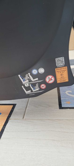 Scaun auto Britax Römer Max-Way plus, 9-25 kg, Cosmos Black