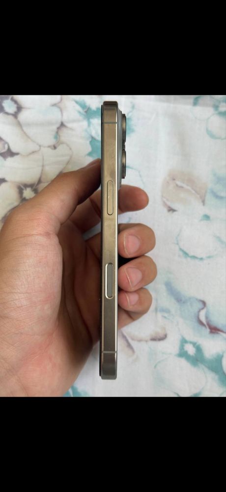 Iphone 16 Pro iseal
