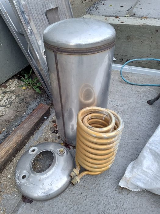 Vând recipient inox