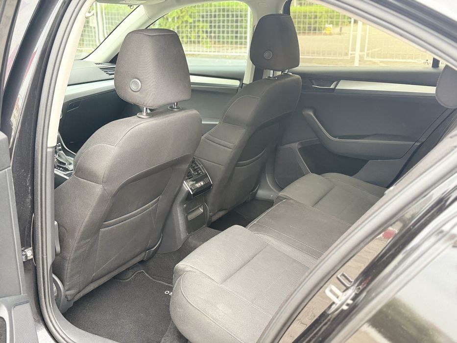 Skoda Superb 2.0 Diesel 150 Cp , Automat