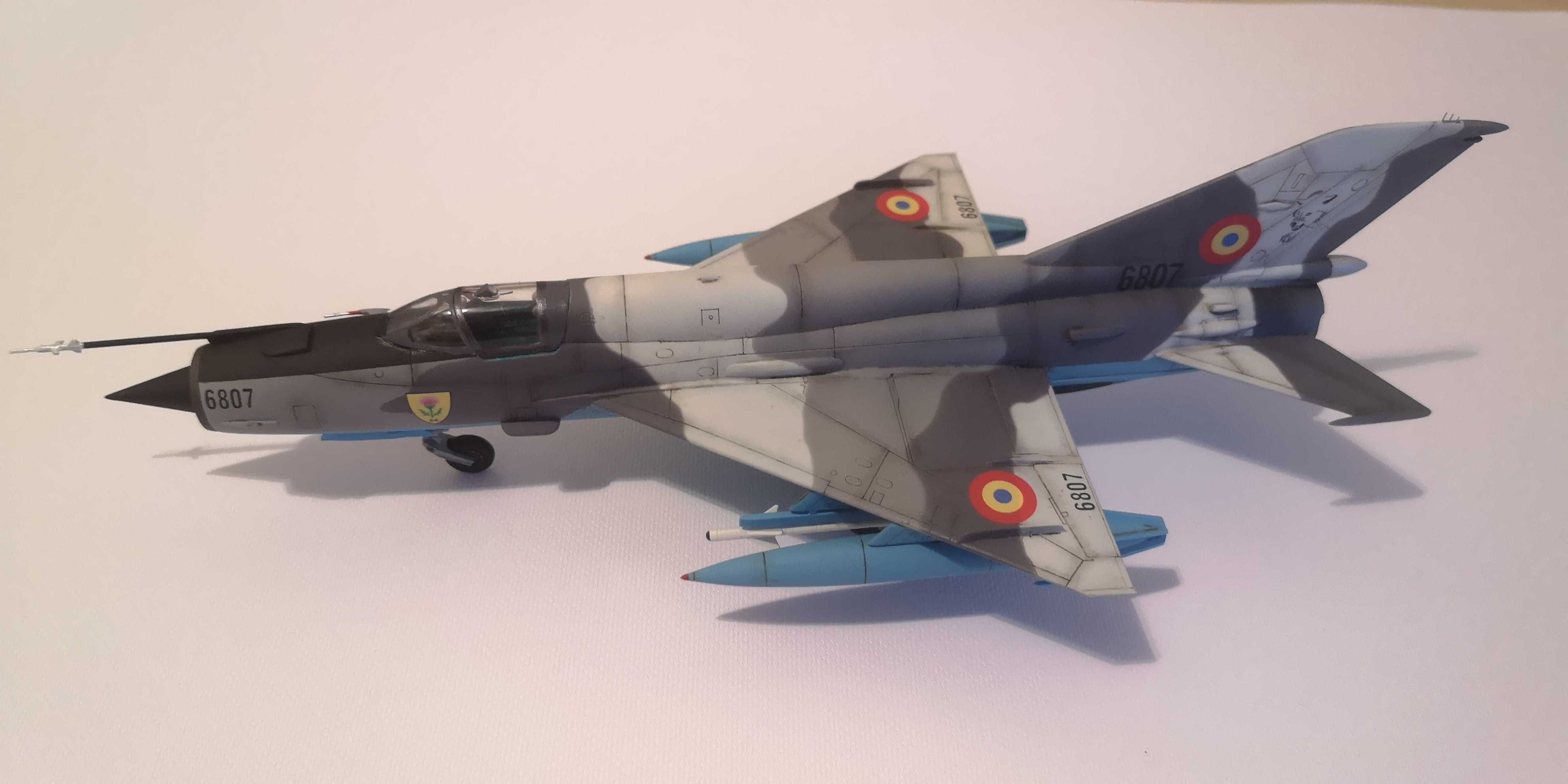 Macheta avion MIG-21 LanceR
