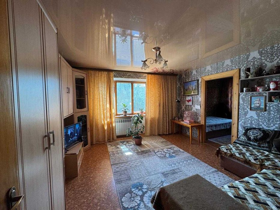 S  Продам 3-х ком по Мира 4/9 этаж