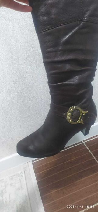 Сапоги кожанные почти новые зима