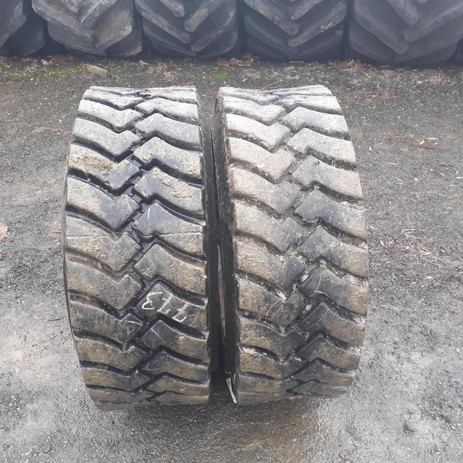 Cauciucuri 10.00-16.5 Widewall Anvelope Tractor Second Hand