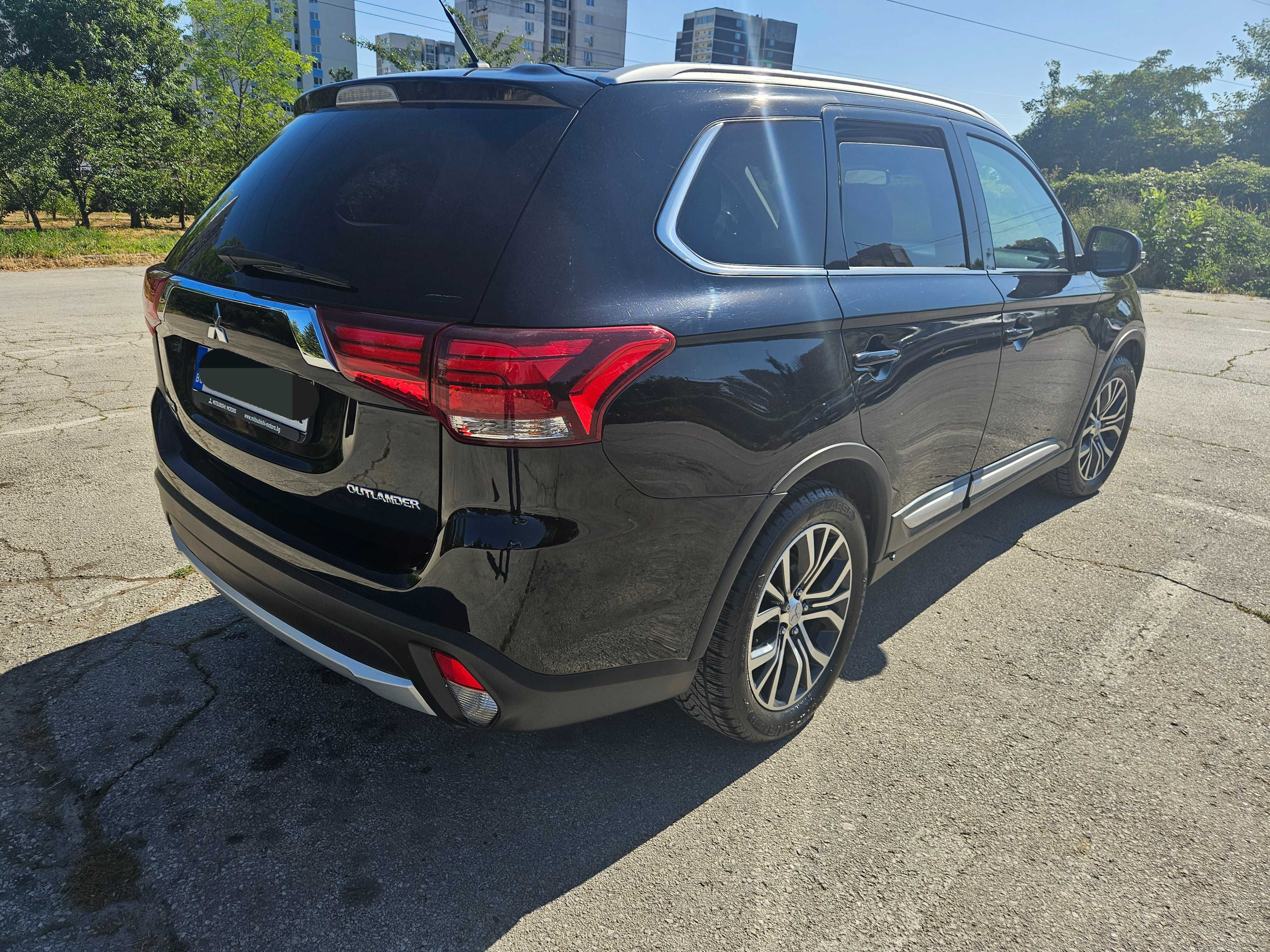Mitsubishi Outlander 2.3 Di-D 4x4, 2016г, 7 местен, 150 кс
