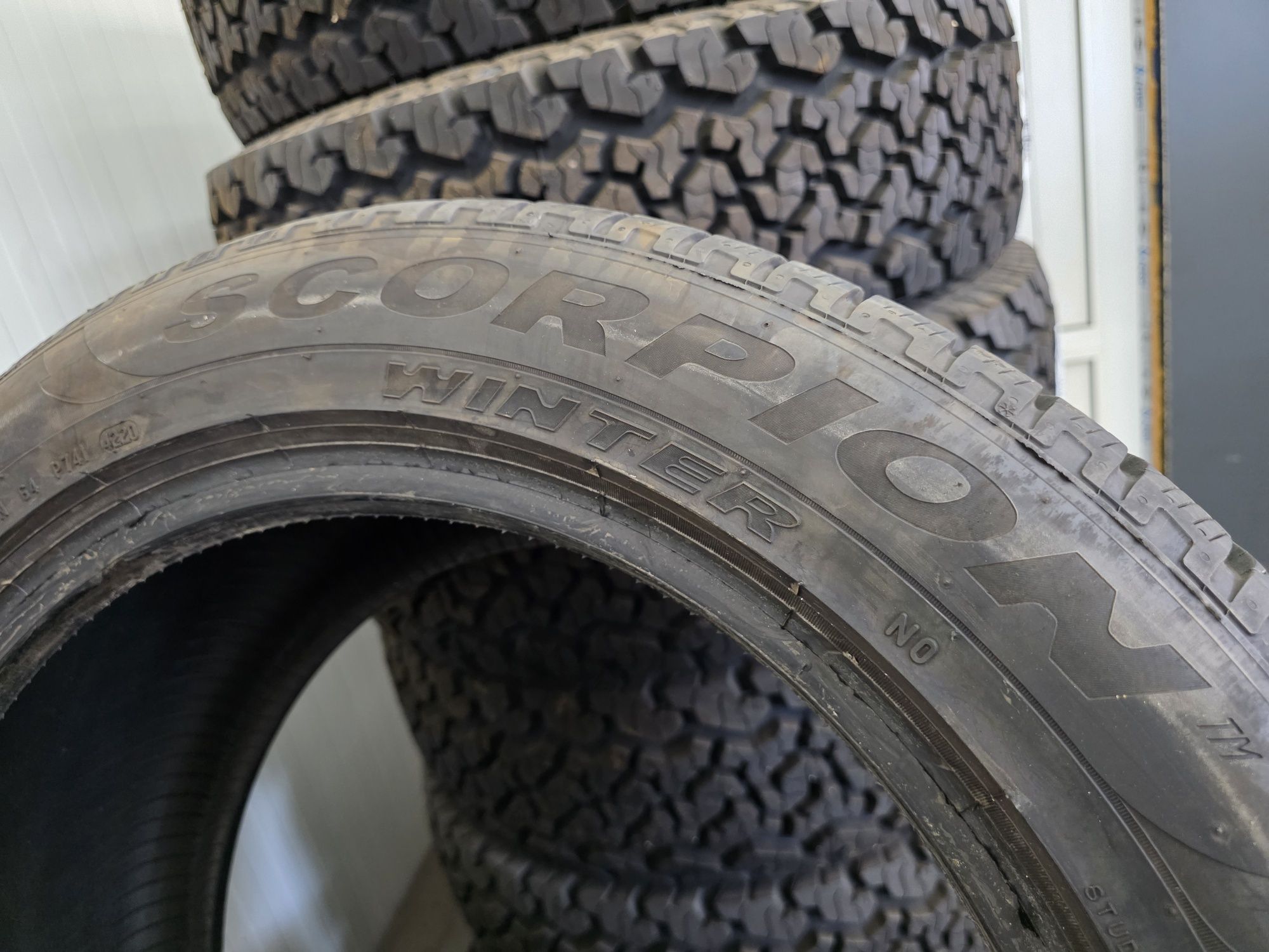 1бр Зимна гума 255 50 19 - Pirelli