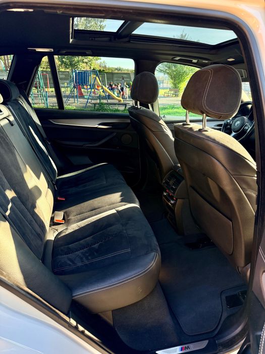 Bmw X5/ 2017/ M packet/ Full/ 258 CP/ Panoramic