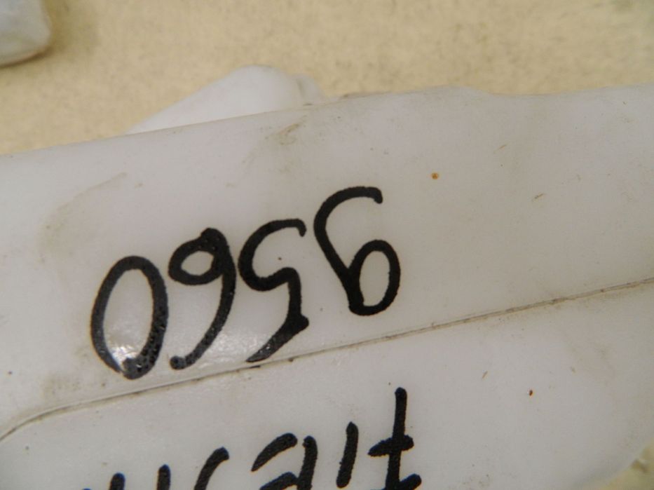 Vas lichid spalator, Ford Fiesta, 2012, 2013, 2014, 2015, 2016, 2017,, 8A61-17B613-AG