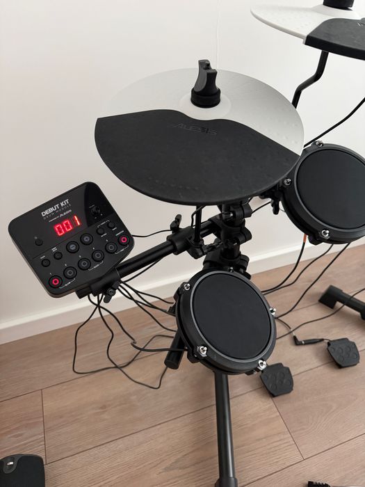 Alesis Debut Kit Black Set de tobe electronice