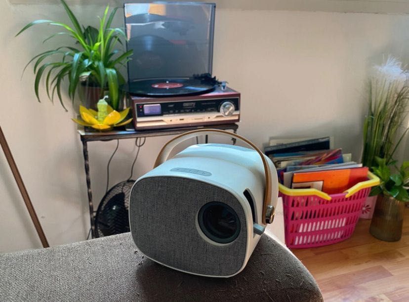 Videoproiector Loosafe YG230