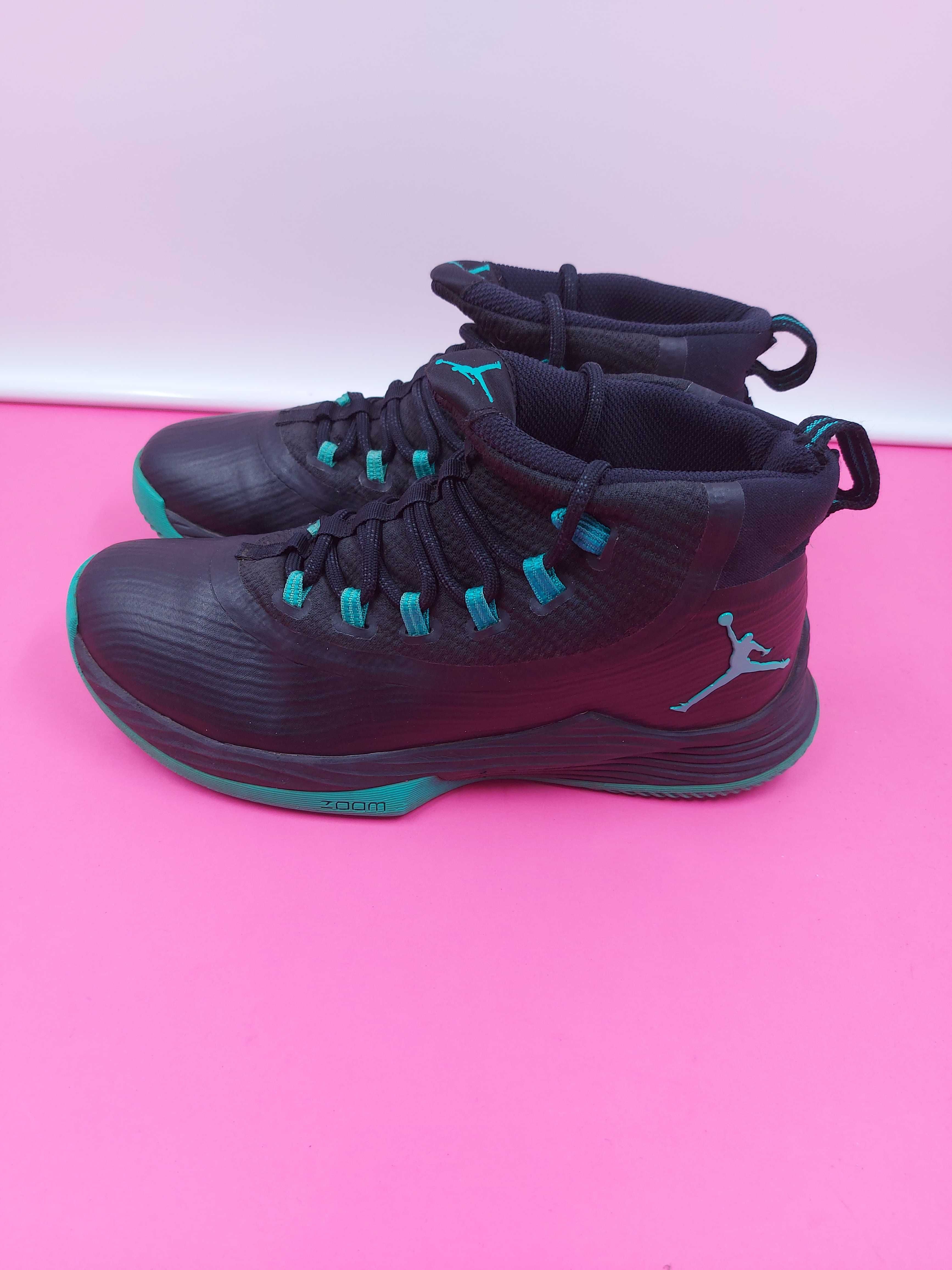 Jordan Ultra Fly 2 Black Jade номер 42.5 Оригинални мъжки кецове