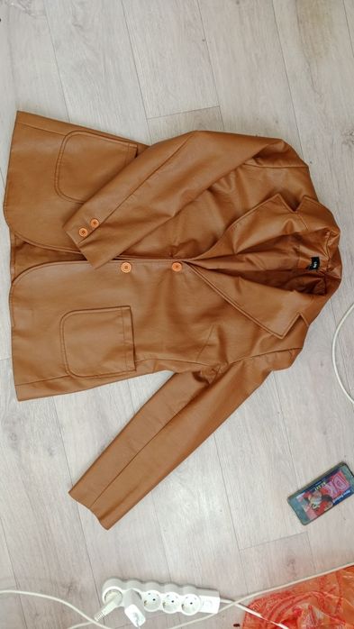 Натуральная кожа,брэндовые вещи