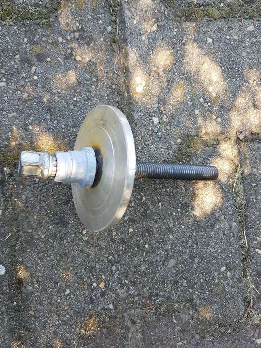 Antifurt roata remorca rulota cu suport si surub lung etc;