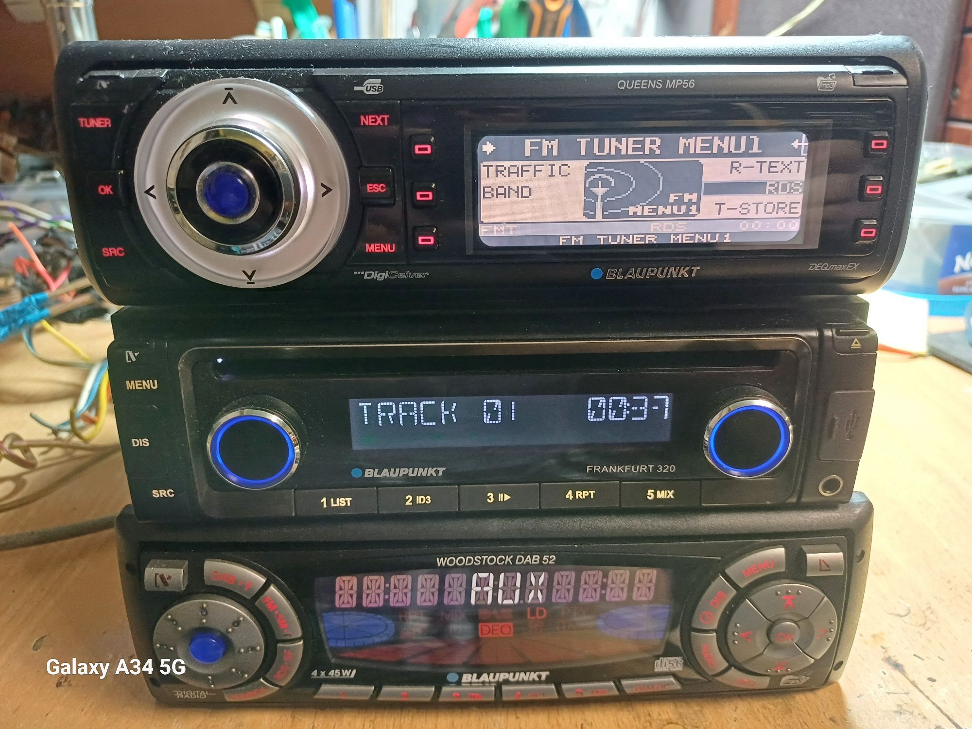 Blaupunkt mp56 Queens Frankfurt 320 woodstock dab52 comenzi volan