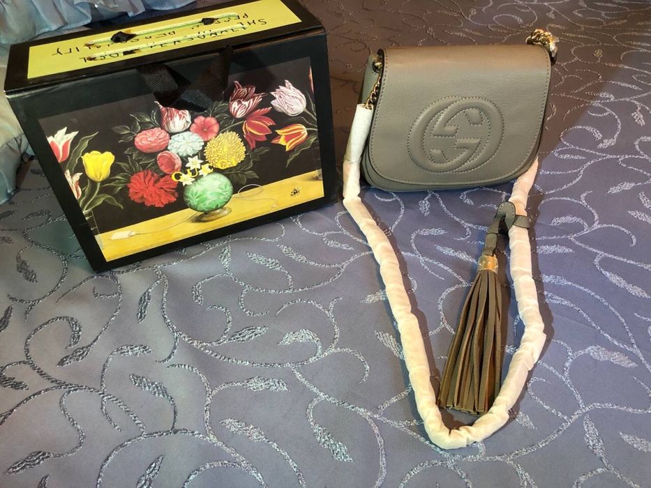 Продам сумку Gucci