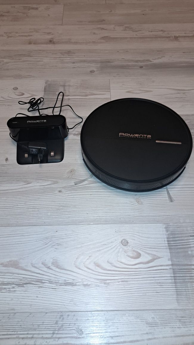 Продавам прахосмукачка робот Rowenta explorer serie 60